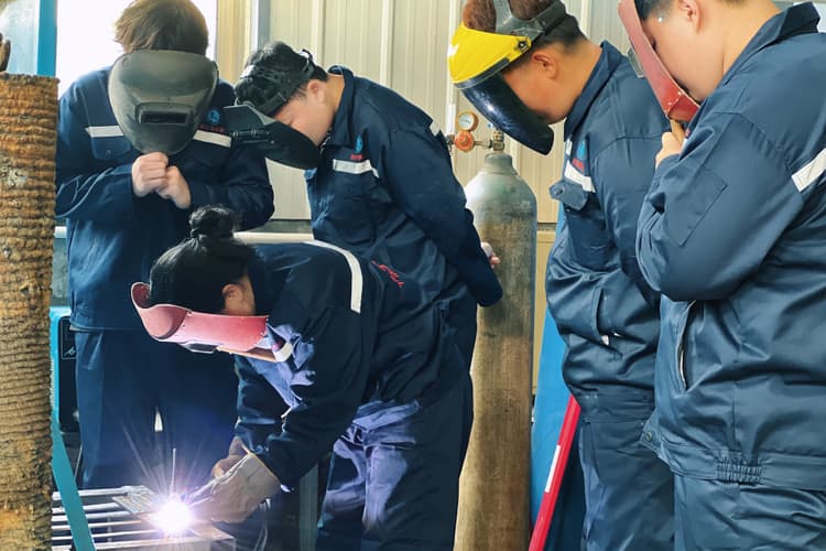 初级电气焊班